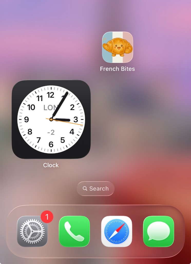 iPhone home screen with the French Bites icon